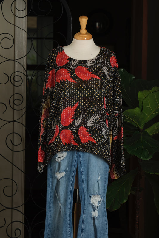 Wander Pocket Top in Flame Flower