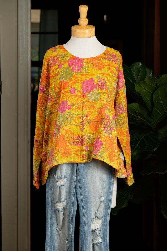 Wander Top in Sunrise Garden