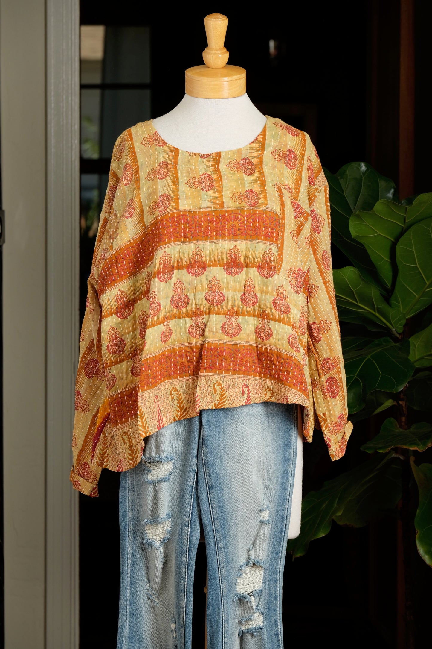 Wander Top in Rusted Flourish