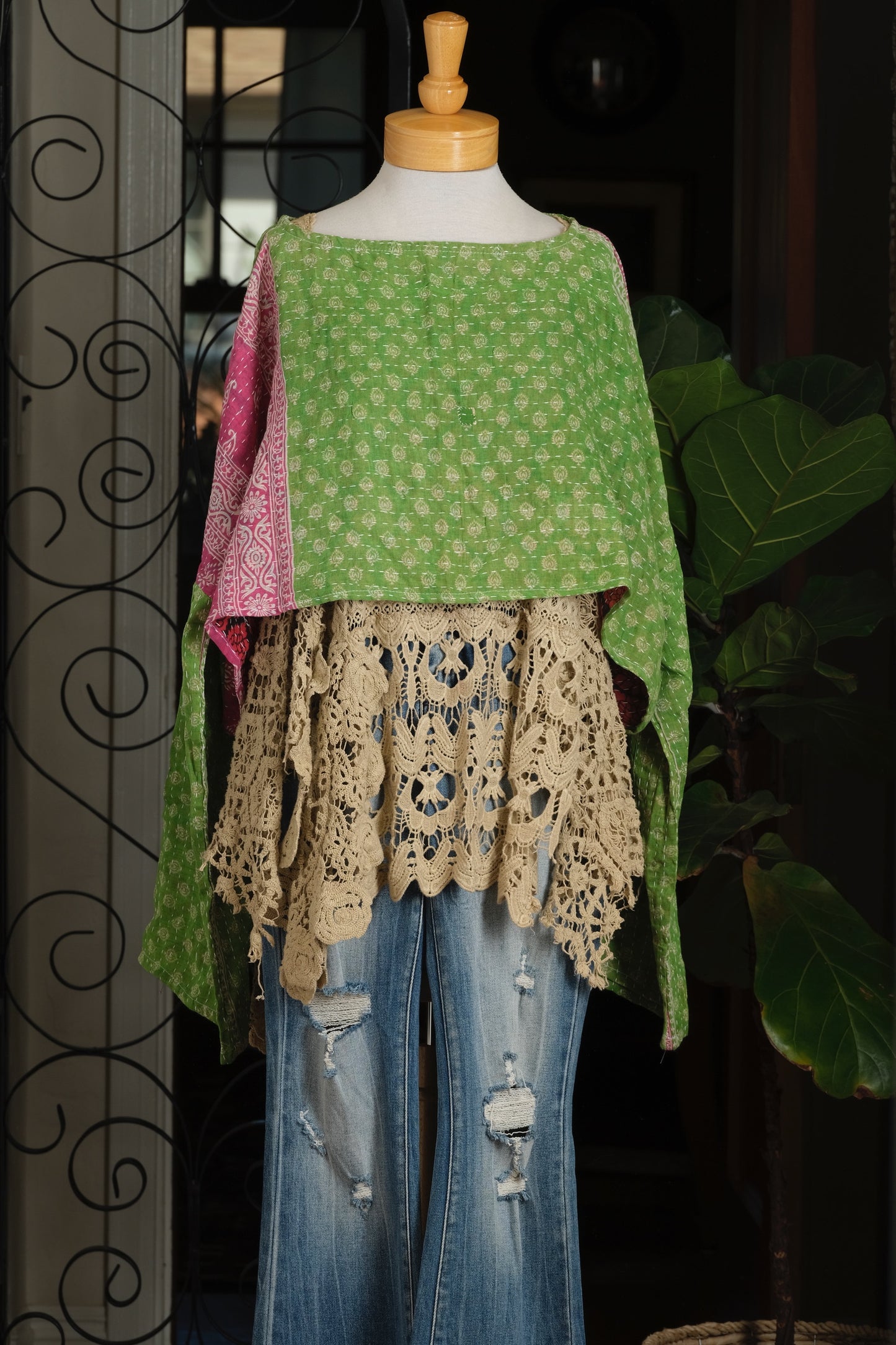 Crop Top in Green Wonderland