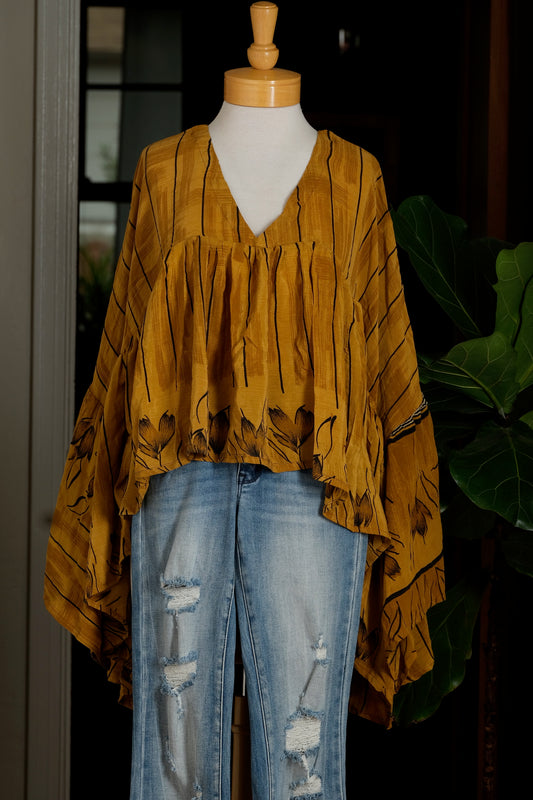 v neck
silk blouse
silk
one size 0-22
one size
golden color