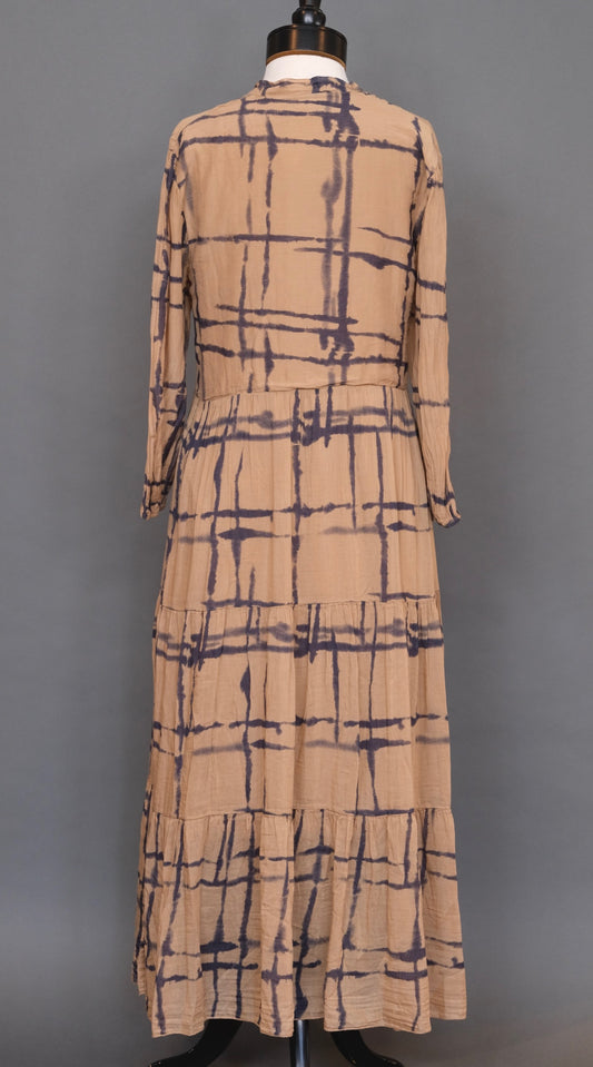 Summer Dress in Parchment