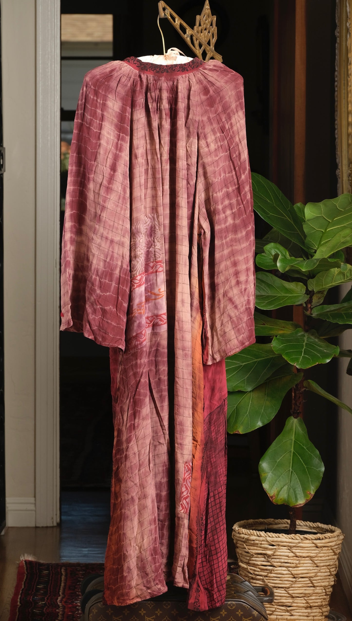 Duster Dress in Smoked Berry – Chateau Bel Age Boutique (view 2)
