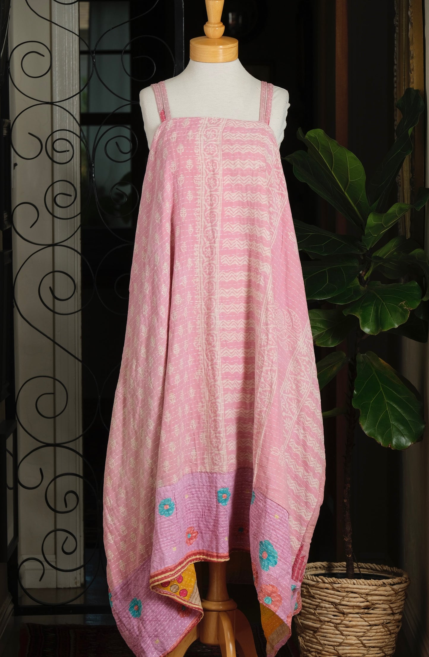 Kantha Maxi Dress in Pink Lullaby – Chateau Bel Age Boutique
