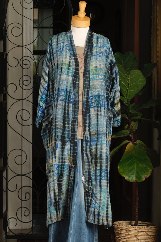 topper
tie dye
smoke duster
san diego style
san diego boutique
luxe
le bel age
layering piece
kimono
gray
Fashion
everydayluxe
duster
colorful clothes
chateau bel age
boho
bohemian style
bohemian glamour
bohemian
blue