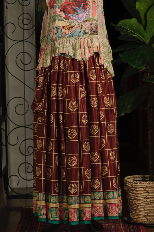 Silky Pocket Skirt in Aubergine Square