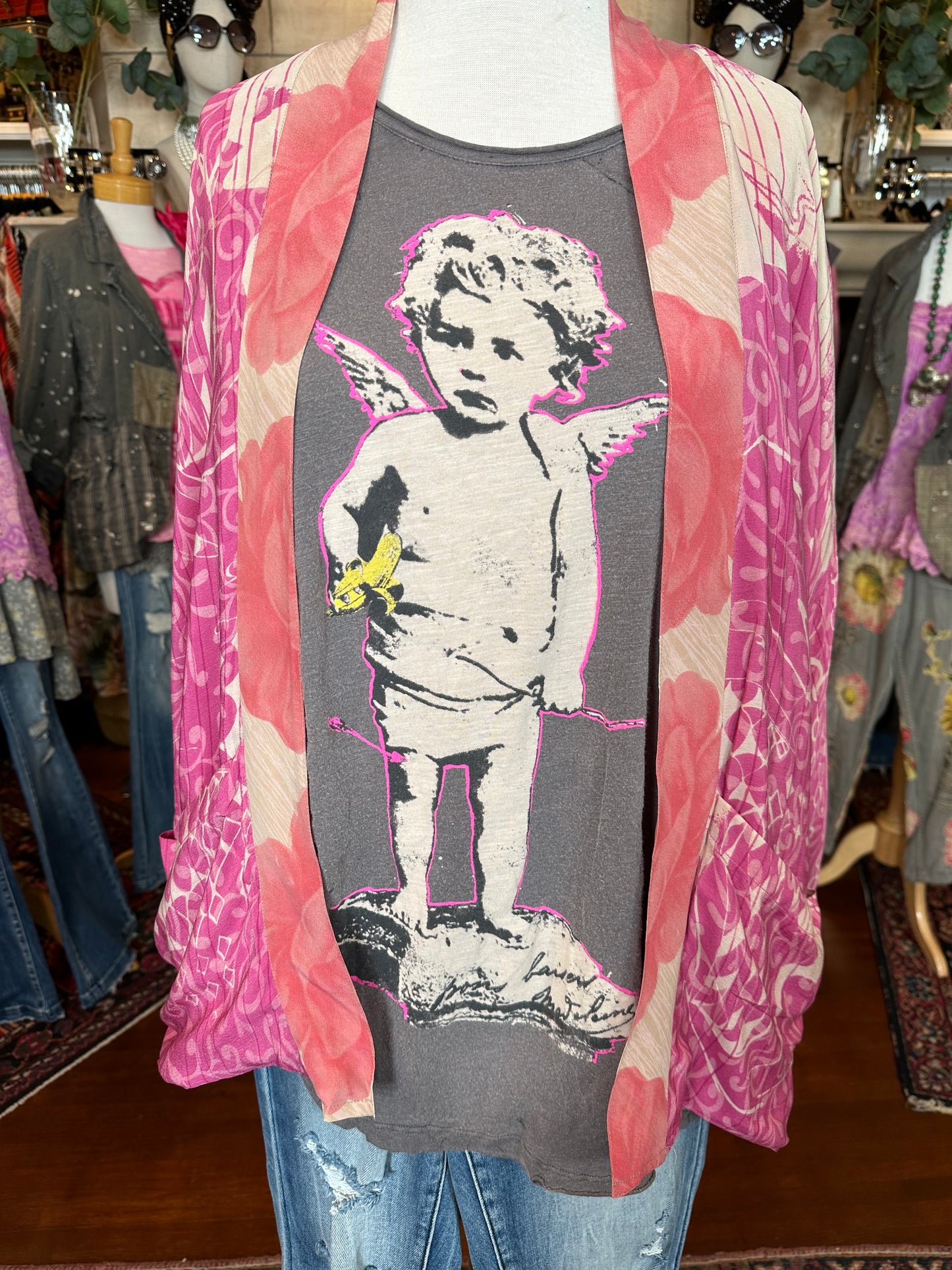 St Valentine Viggo T by Magnolia Pearl