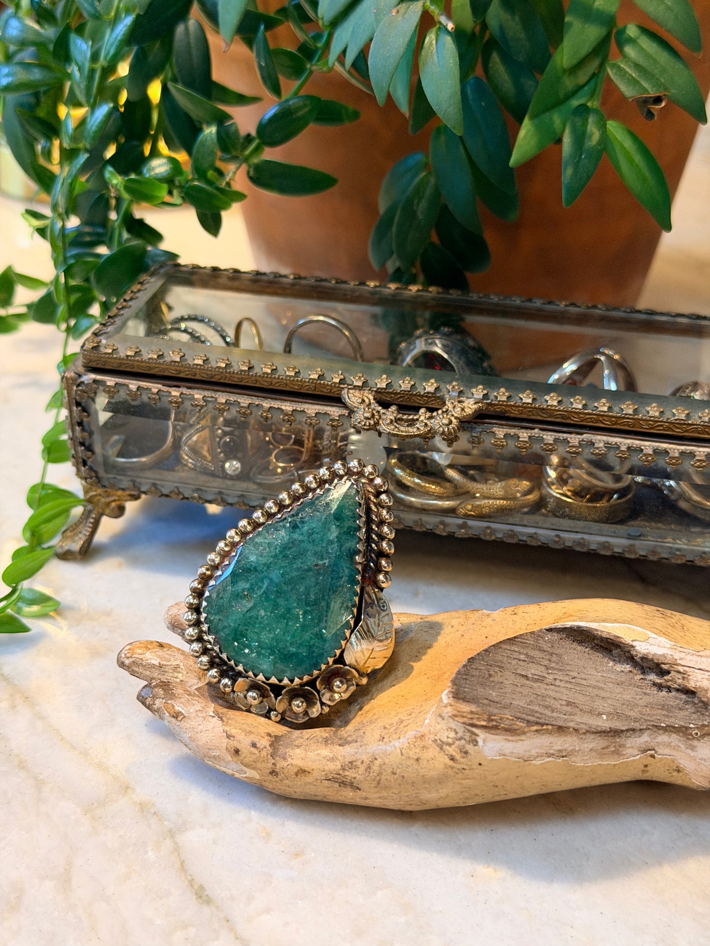 Green Tear Drop with Floral Bezel Ring – Chateau Bel Age Boutique