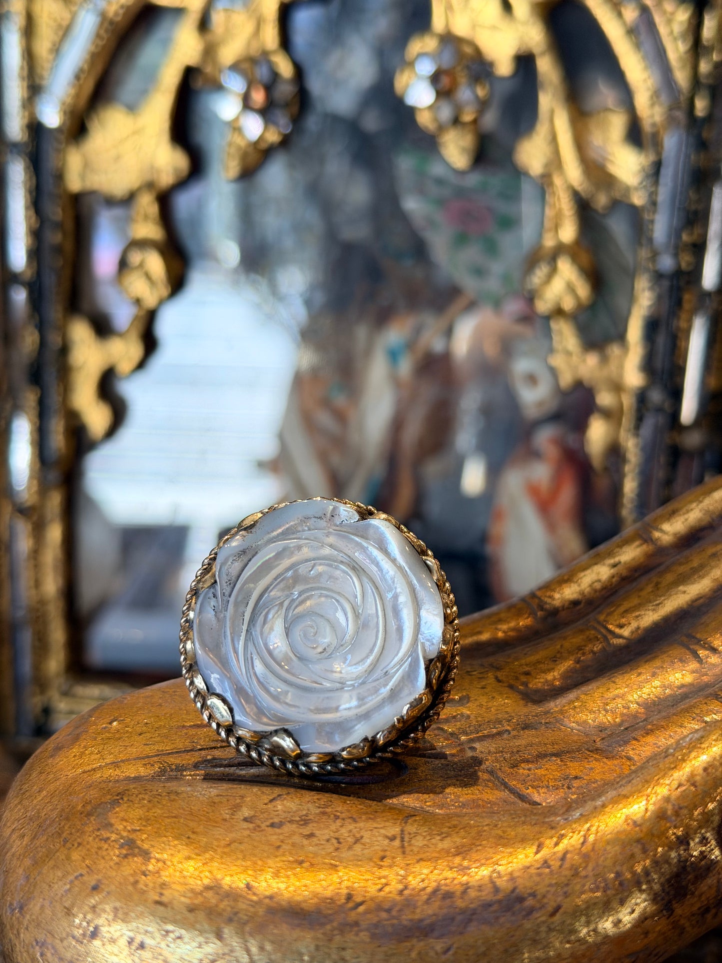 rose ring
ring
mother of pearl ring
mother of pearl
chateau bel age
adjustable ring