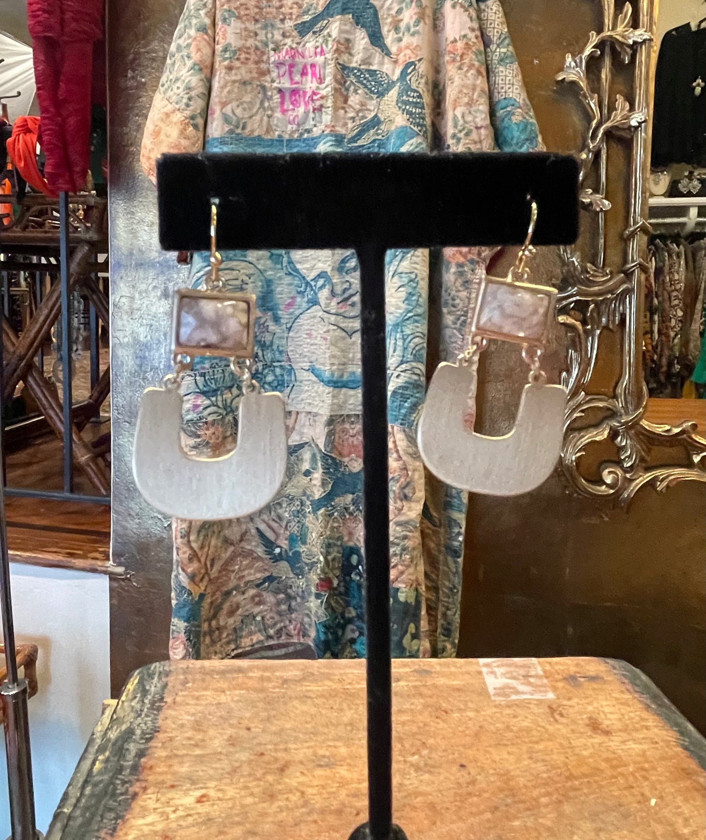 Mod Quartz Earring