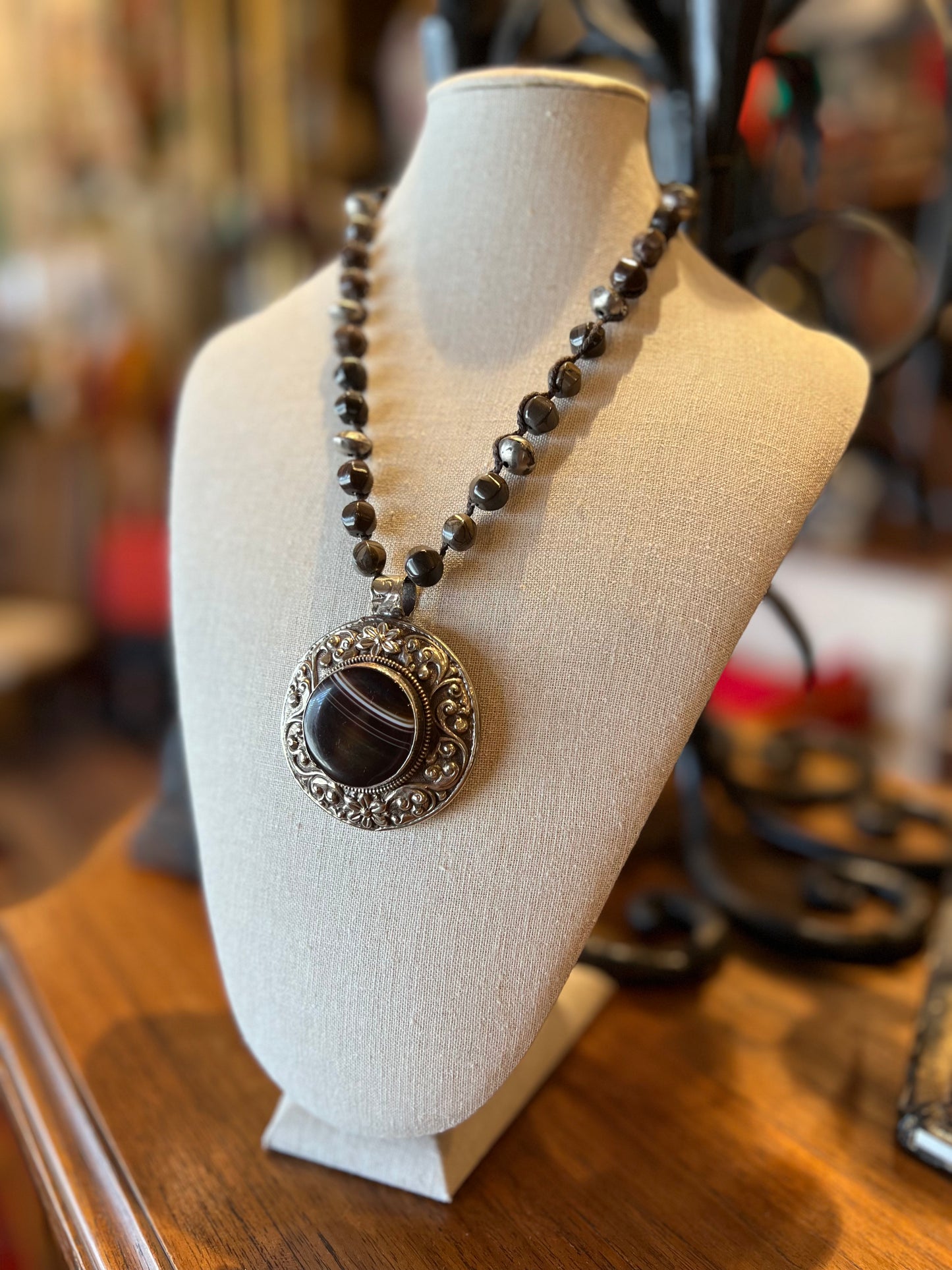 Brown Agate 973 Necklace