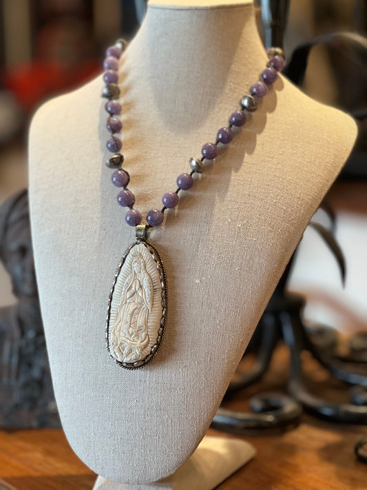 Guadalupe with Amethyst 1121