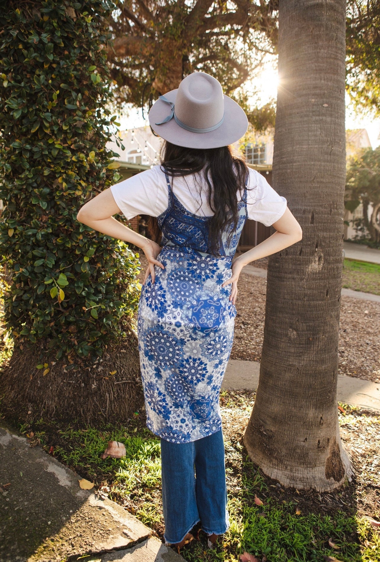 Azul Sarong Scarf by St Jazmin