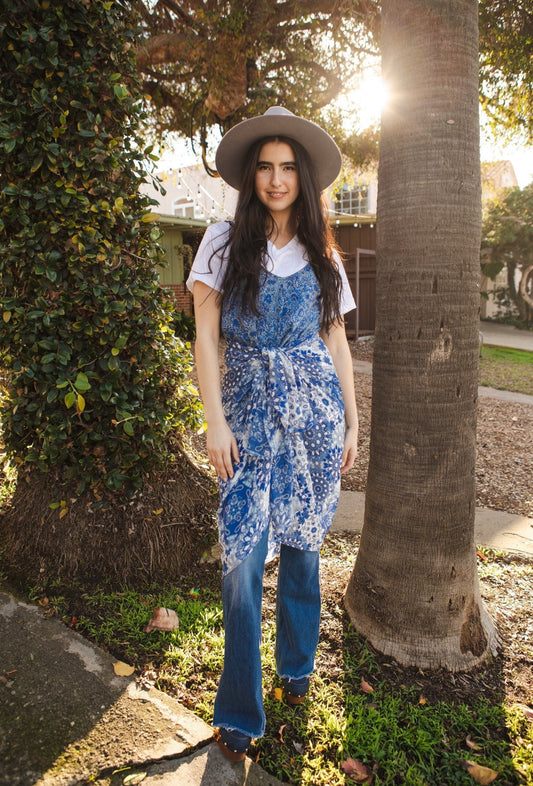 Azul Sarong Scarf by St Jazmin