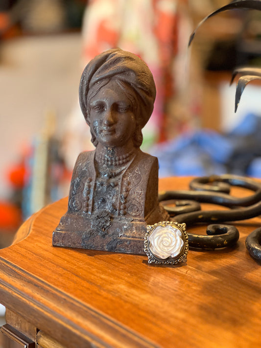 Carved Mother of Pearl Rose Ring 1197