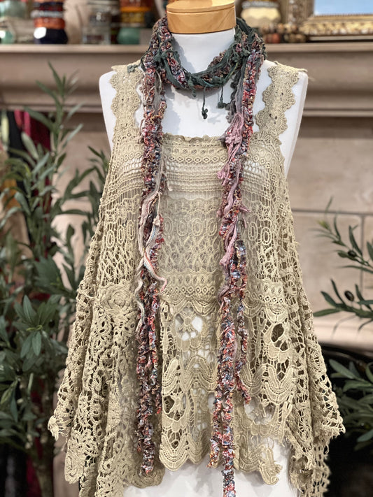 Siren Scarf in Romantic