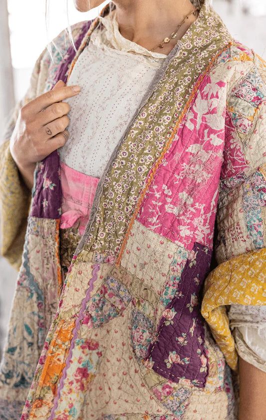 Quiltwork Ainika Kimono in Tropical 958 by Magnolia Pearl