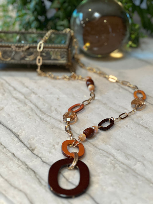 Natural Glam Pendant Necklace