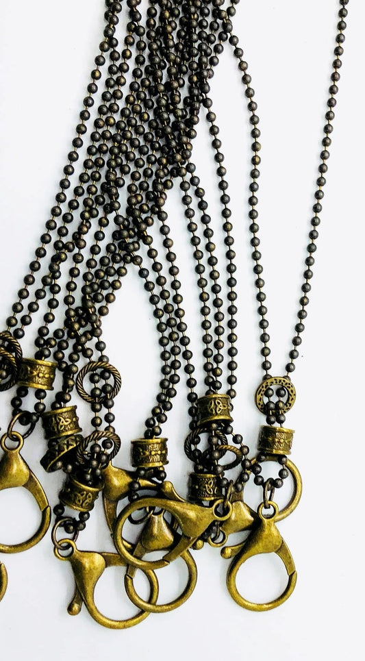 Captain Hook Necklace in Antique Gold