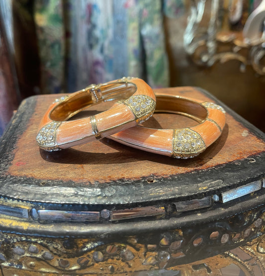 Rhinestone Clasp Bracelet