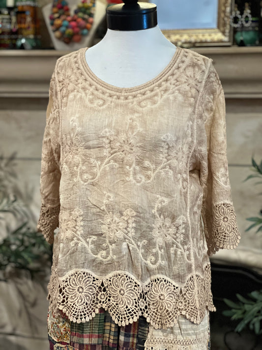 Nightingale Top in Parchment