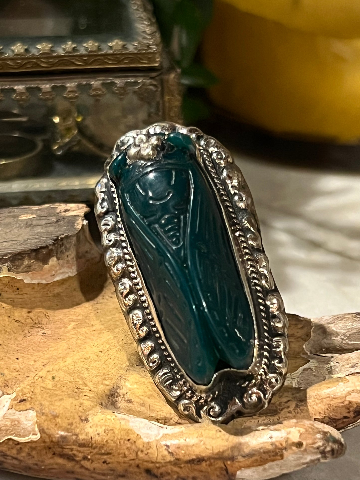 Vintage Glass Cicada Ring 1669, 1670