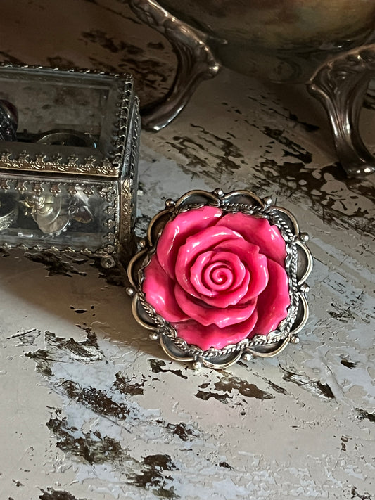 rose
ring
resin
chateau bel age boutique
chateau bel age
boho accessories
bel age boutique
bel age
all accessories
accessory
accessories