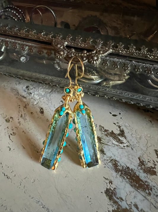 Prism Earring in Aqua – Chateau Bel Age Boutique