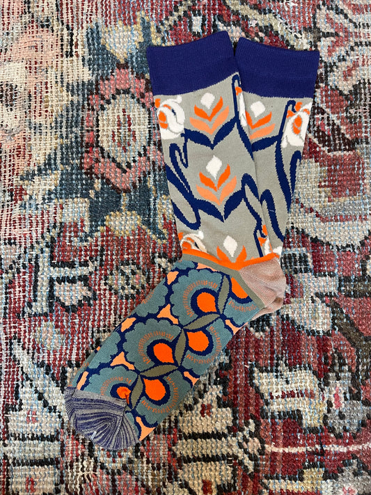 Azalea Breeze Socks