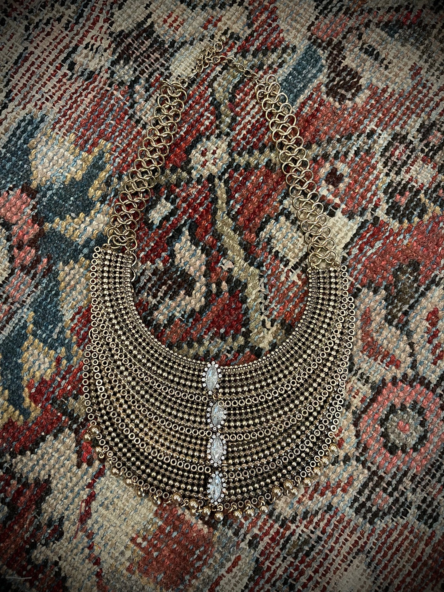 Cleo Necklace in Antique Gold