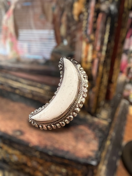 Crescent Moon in Bone Ring 1249
