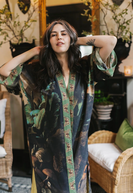 Heartwork Opera Duster – Chateau Bel Age Boutique (view 2)