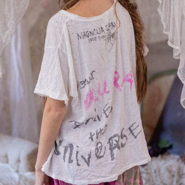 Your Aura T in true 2174 by Magnolia Pearl