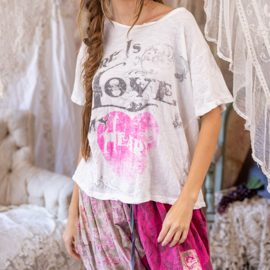 Your Aura T in true 2174 by Magnolia Pearl