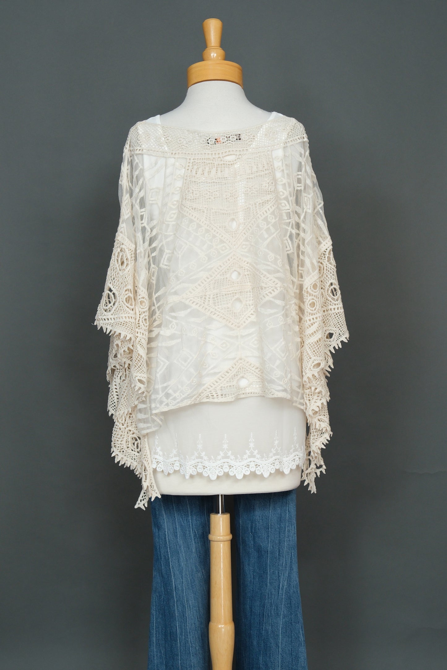 Santa Maria Top in Ivory Lace