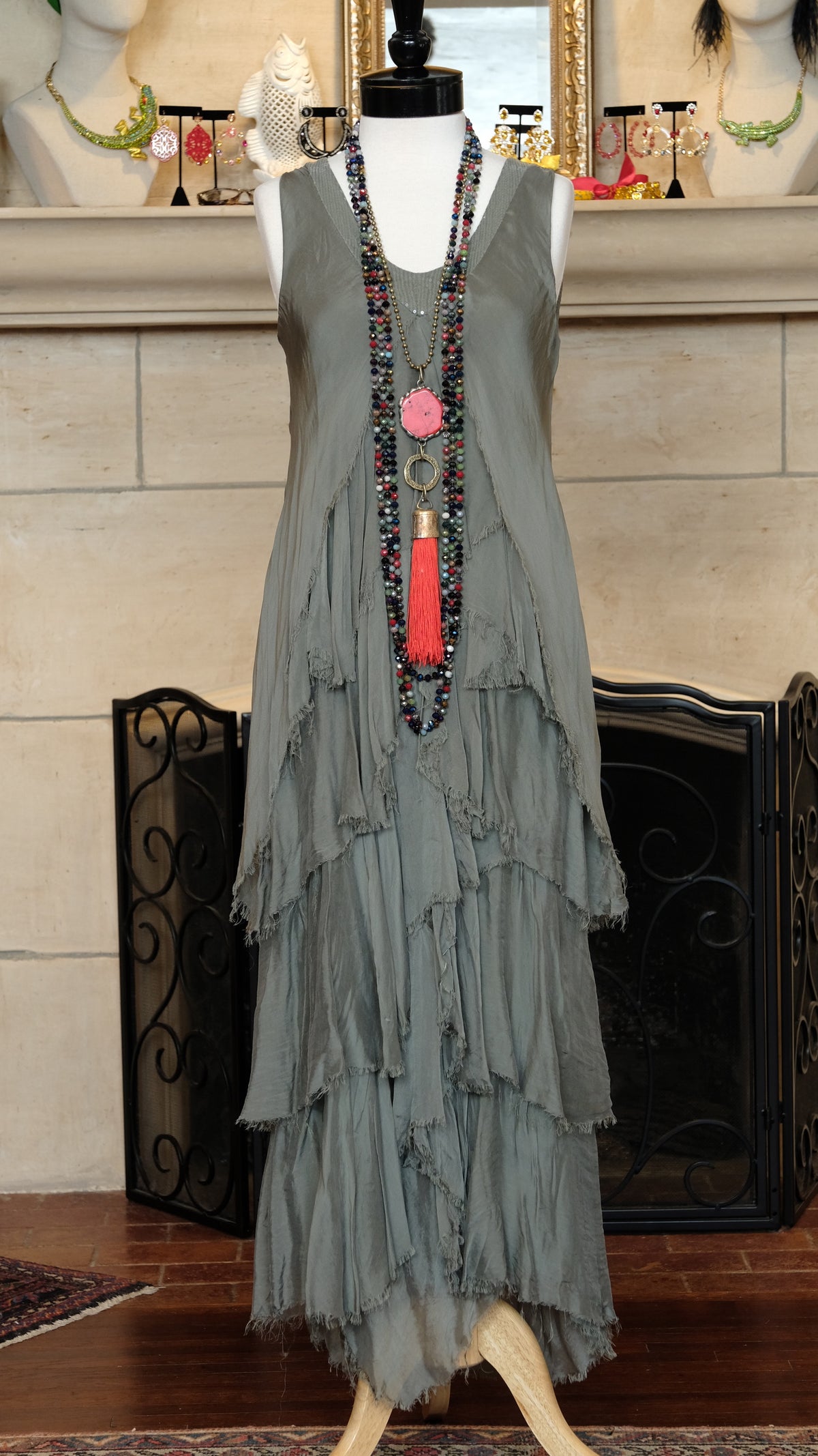 Gatsby Dress in Sage – Chateau Bel Age Boutique