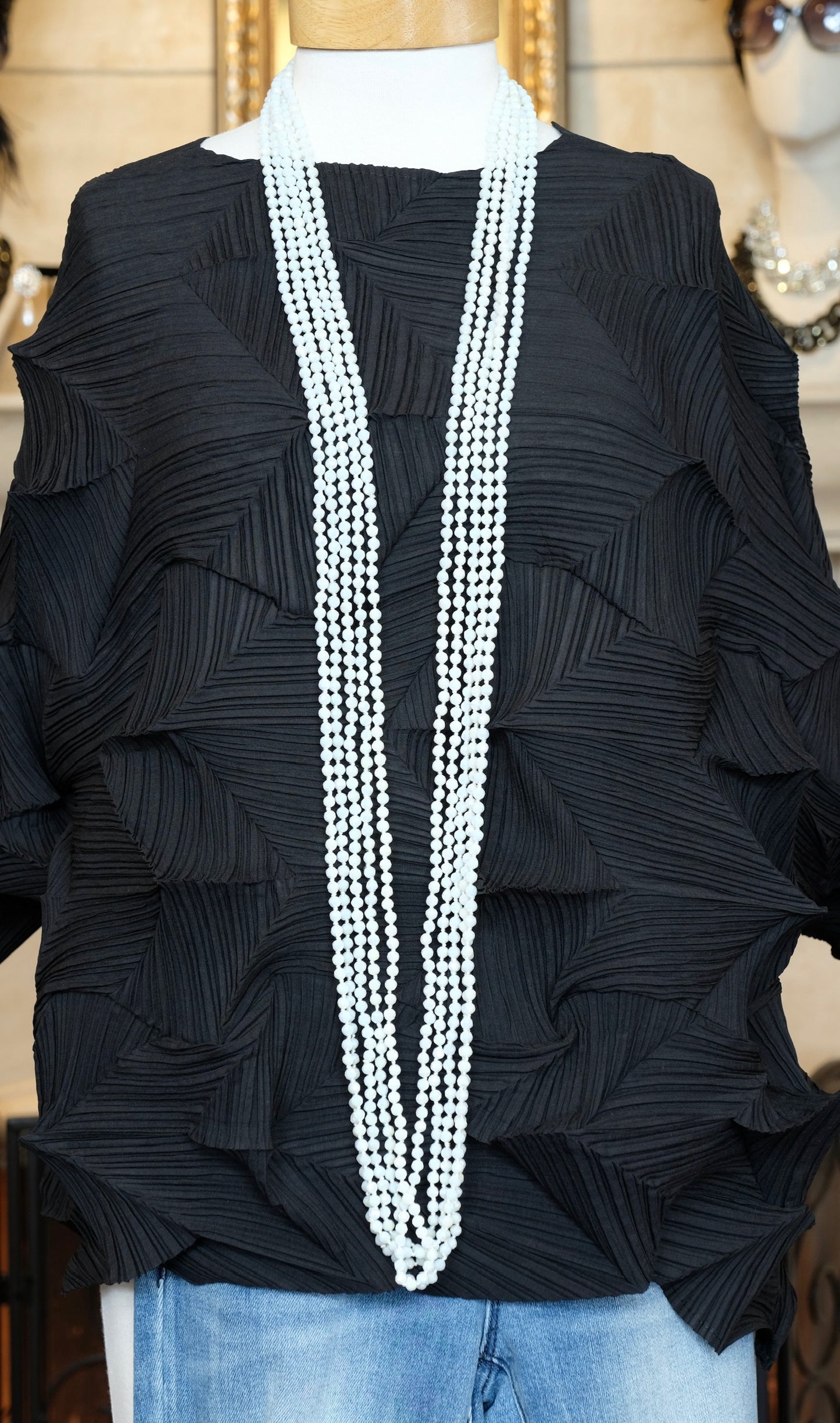 Oyster Petite Crystal Strand