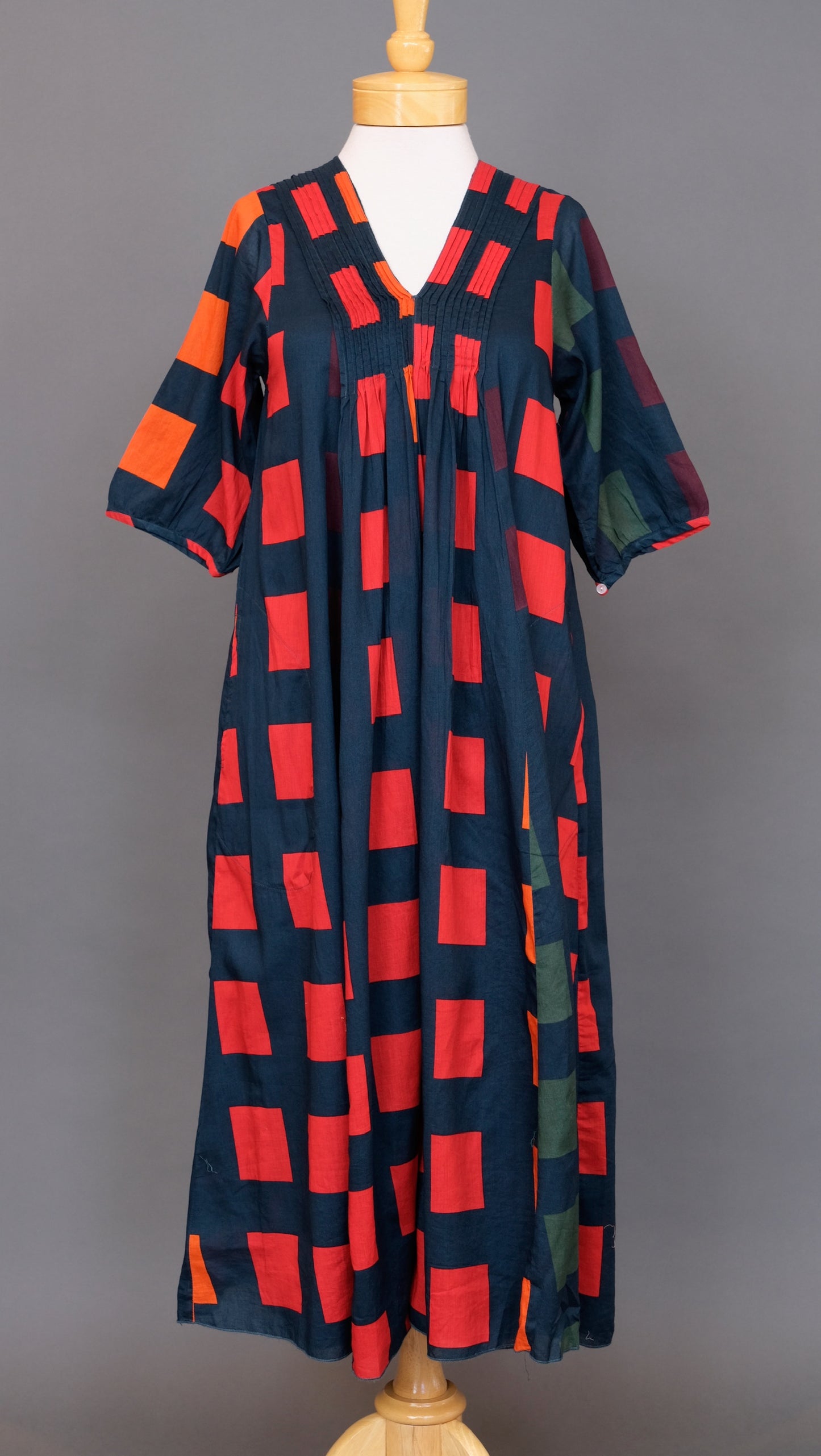 Way Fair Dress in Navy Red