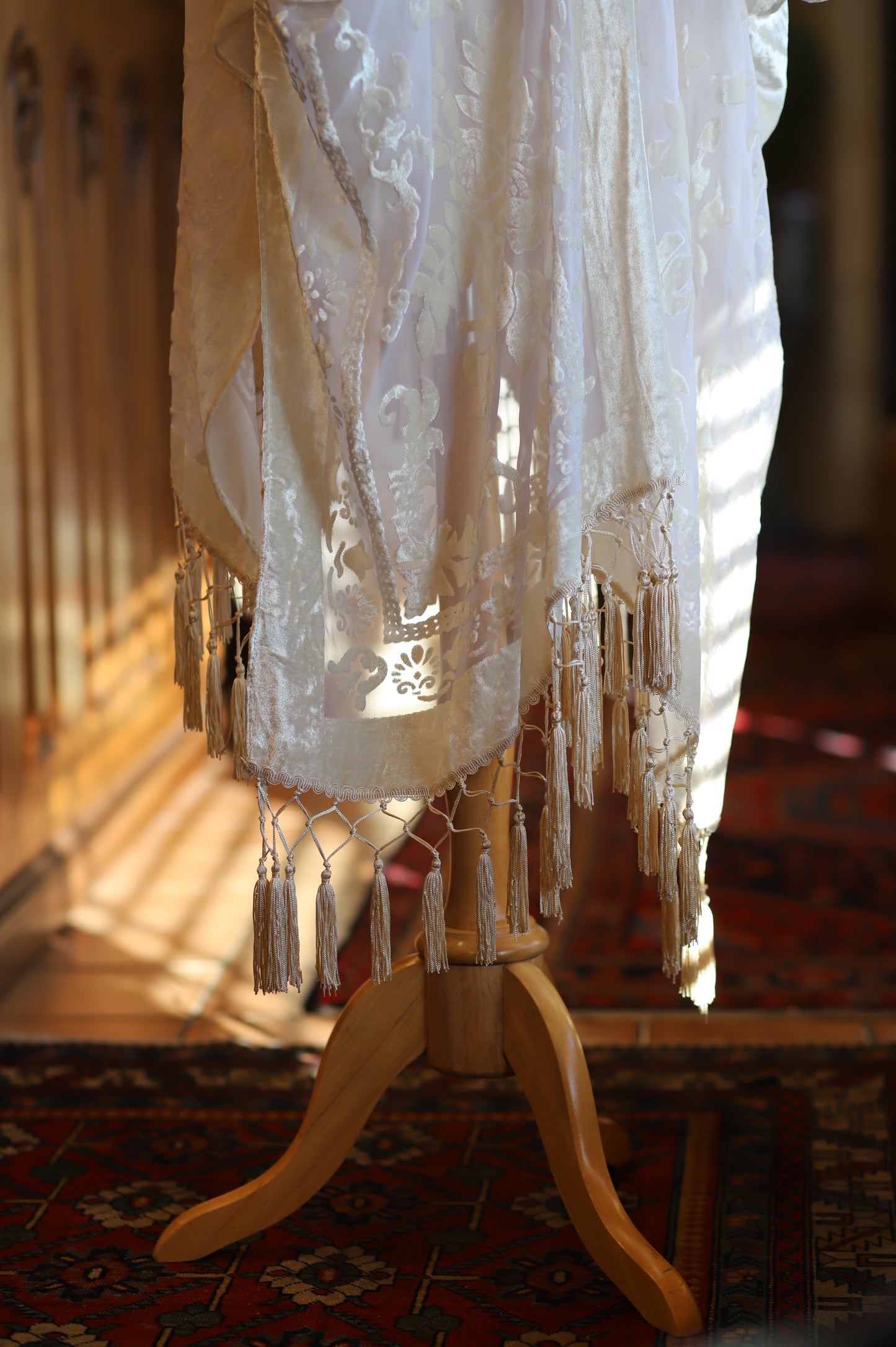 Ella Topper in Ivory