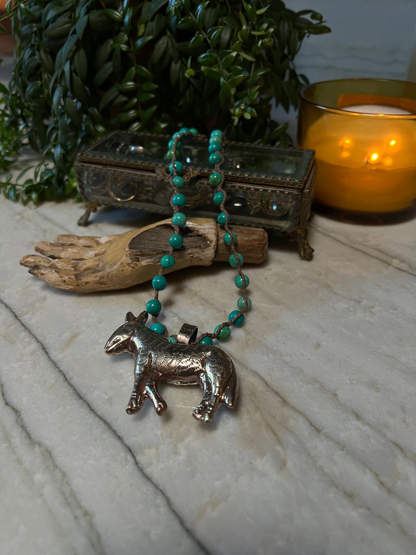 Donkey on Turquoise 1541