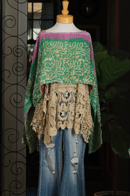 Crop Top in Green Valley