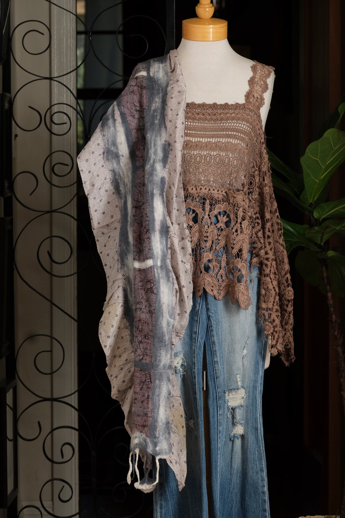 Lotus Scarf in Earth Cloud – Chateau Bel Age Boutique