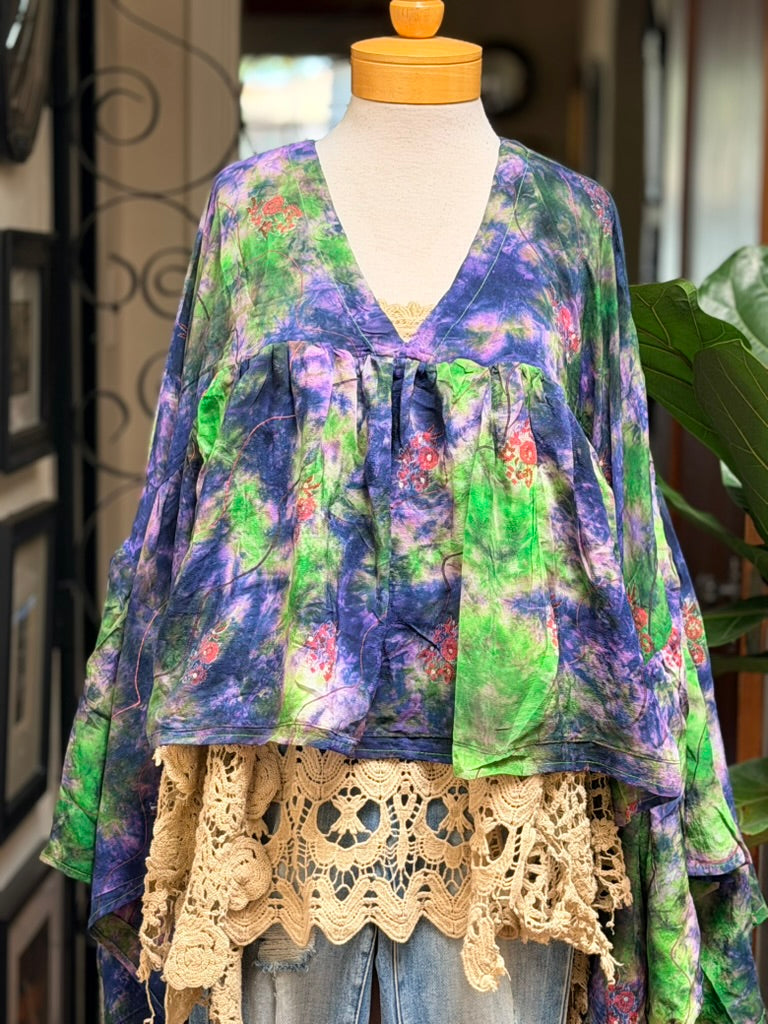 Gold Dust Crop Top in Mystic Flower Long Sleeve