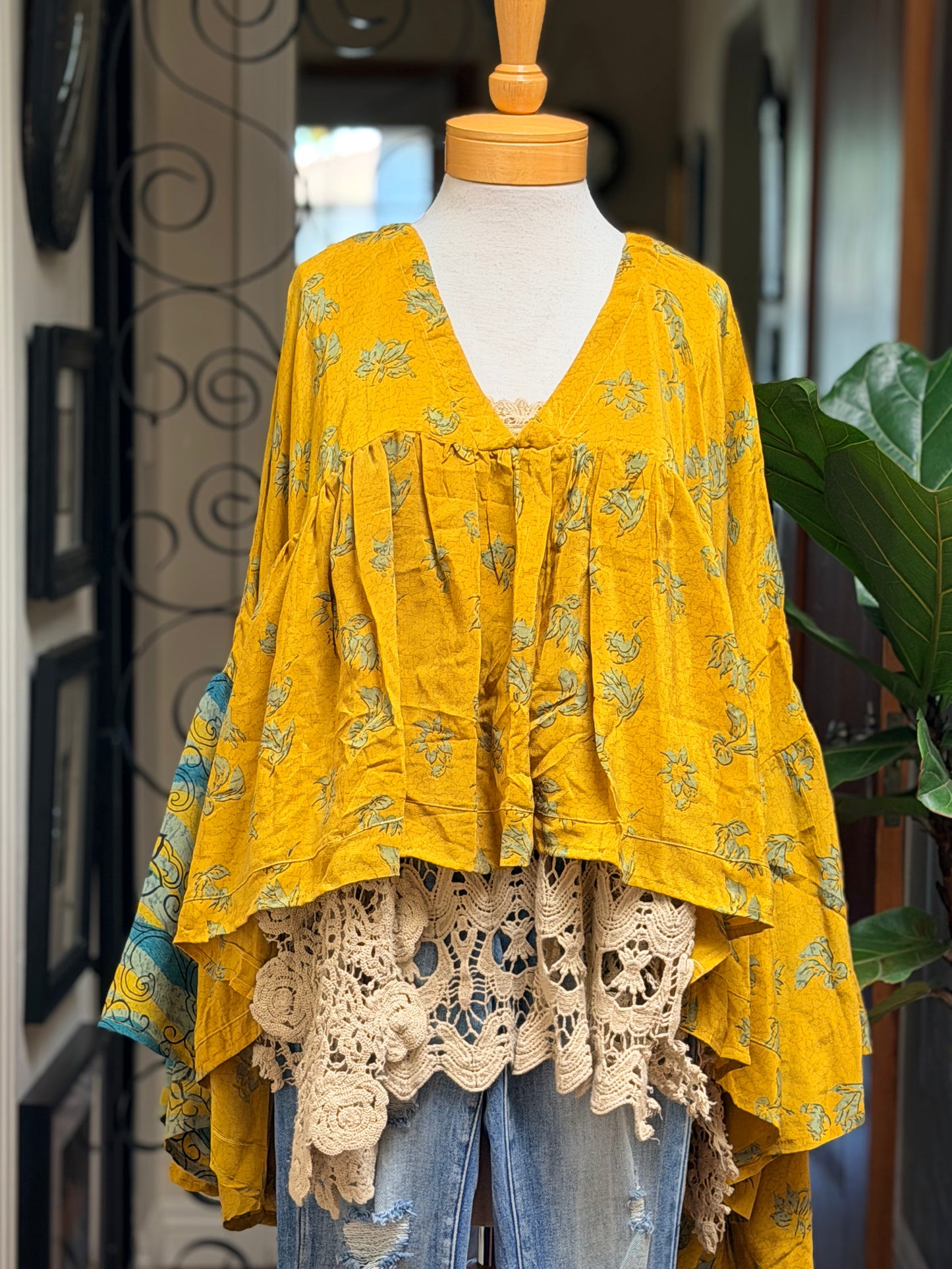 Gold Dust Crop Top in Del Rio Rose Long Sleeve