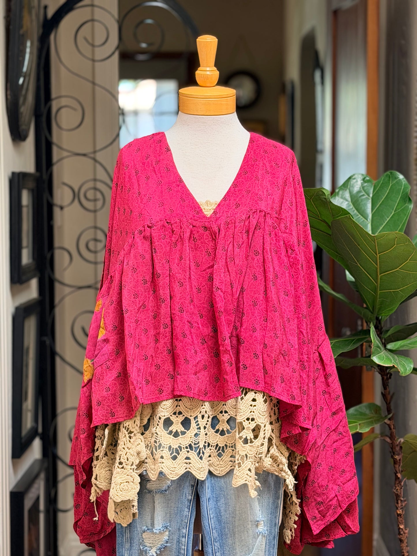Gold Dust Crop Top in Valle Rojo Long Sleeve
