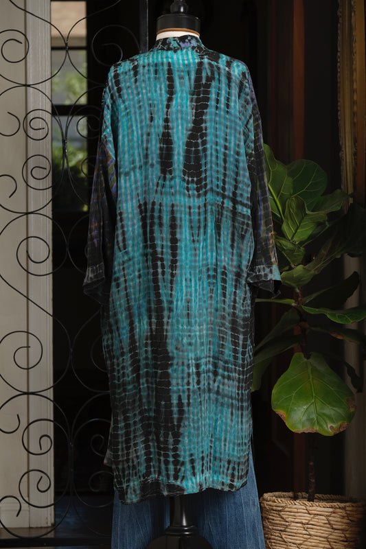 Smoke Duster in Blue on Blue