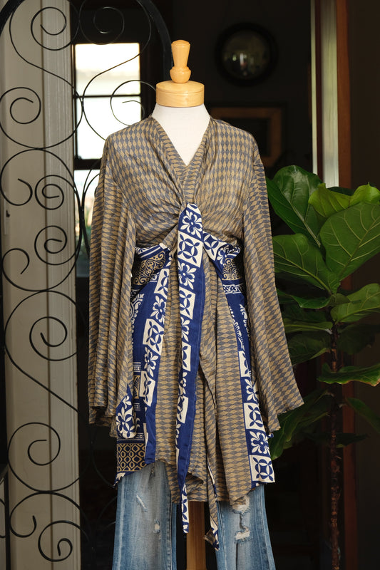 Tie Duster in Blue Harlequin