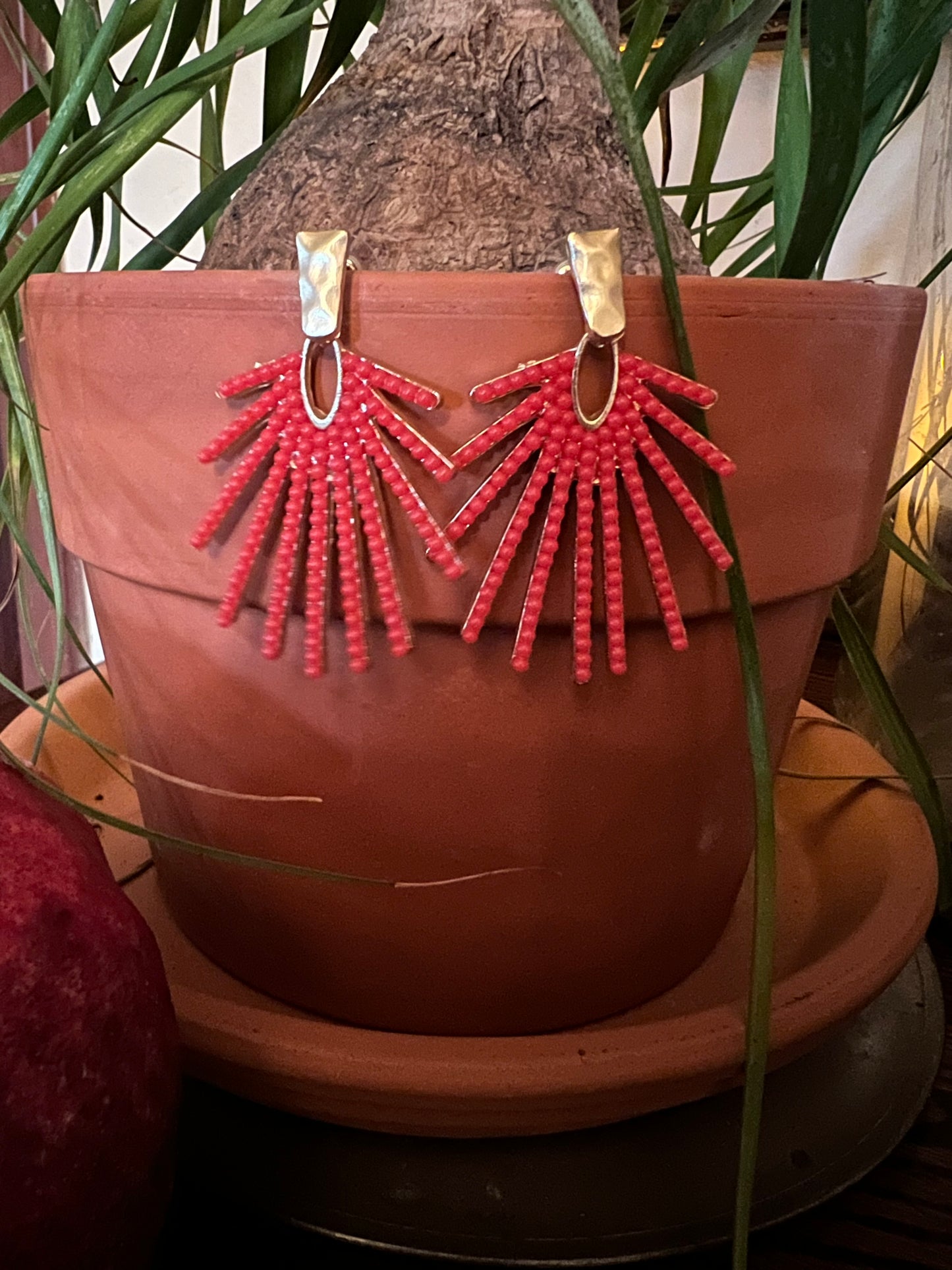 Starburst earring In Coral