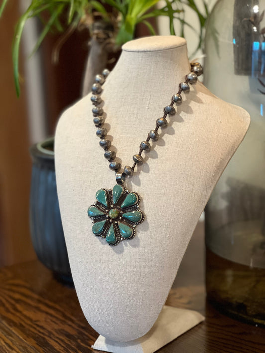 Turquoise Flower 1181