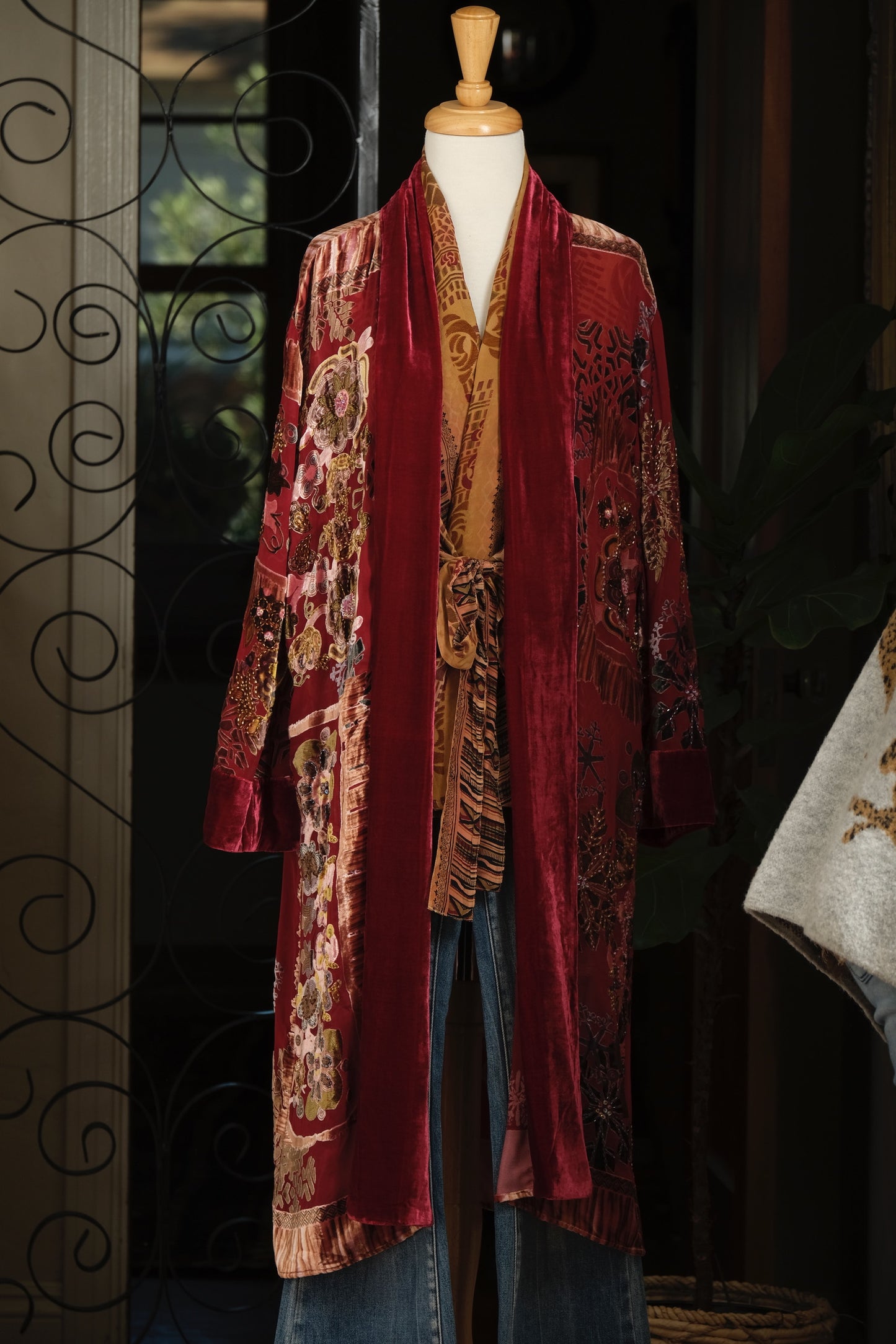 Burnout Velvet in Snow Flake Winter Berry